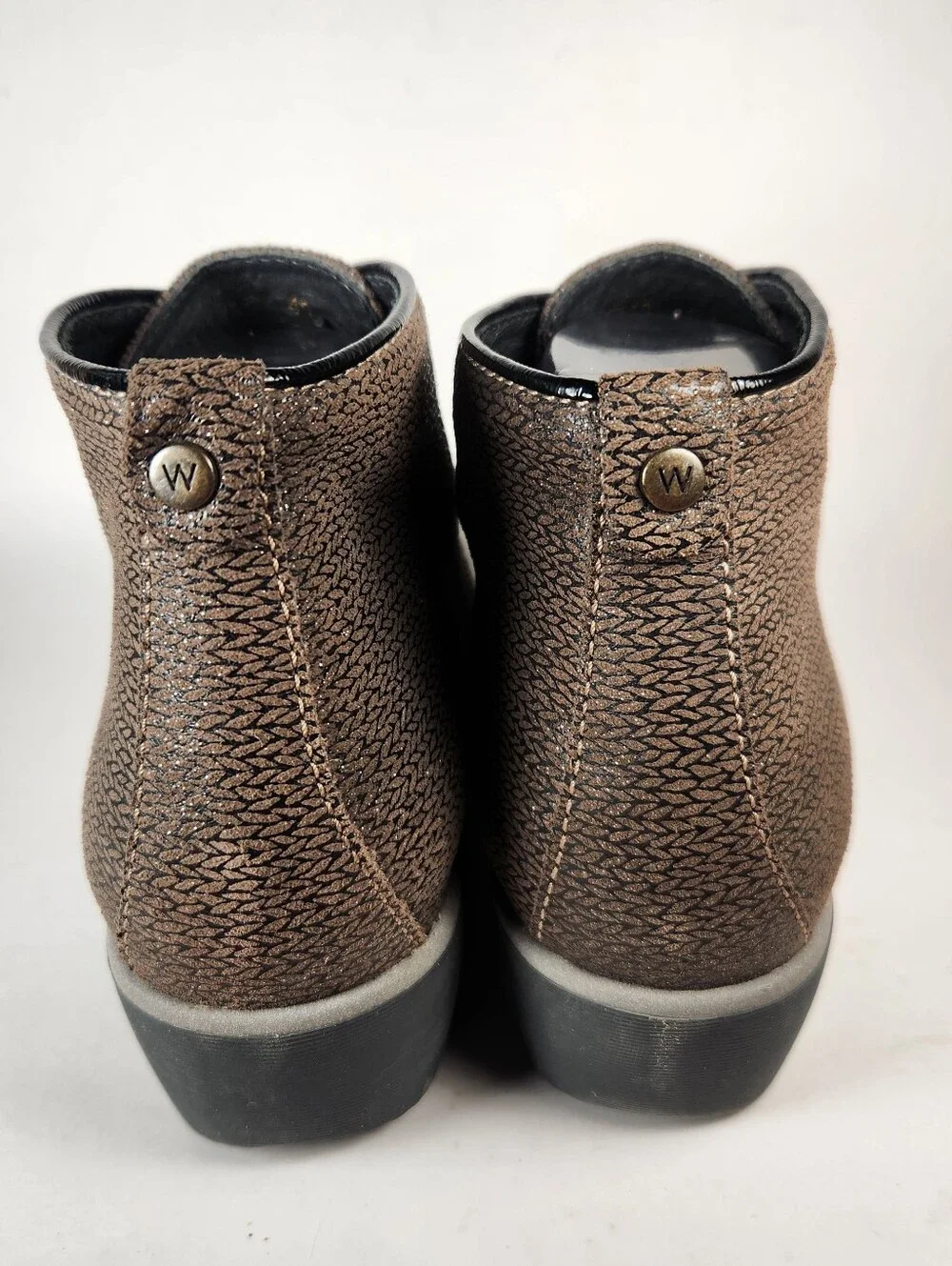 WOLKY Women's Bootie Size 10 EU 41 Leather Wedge Duskie Textured Walking Shoe